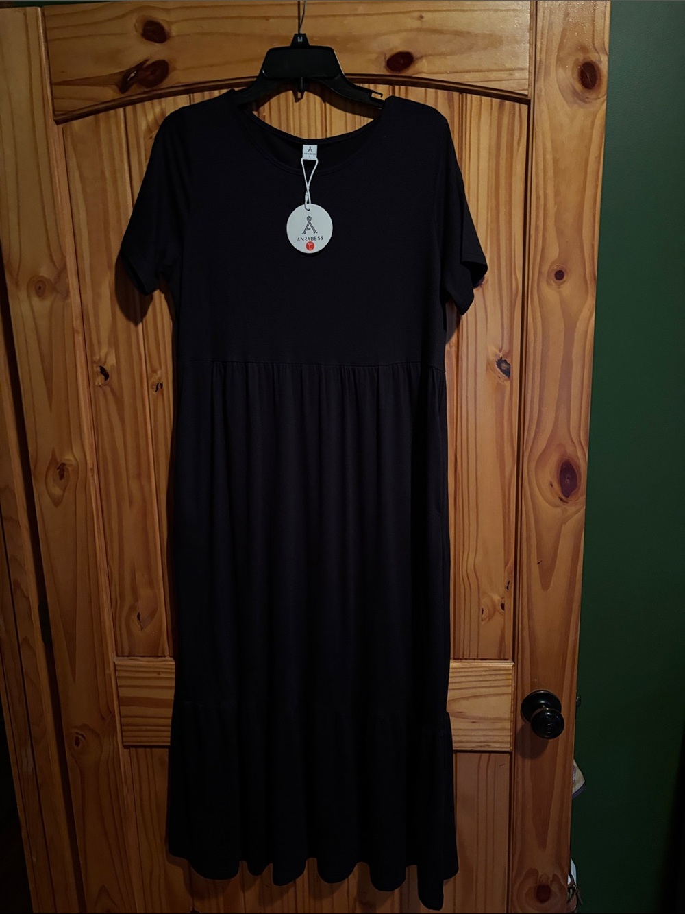 aBlack Short-Sleeve Tiered Maxi Dress